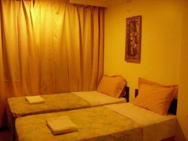 Alamanda Hotel Petaling Street Kuala Lumpur Zimmer foto